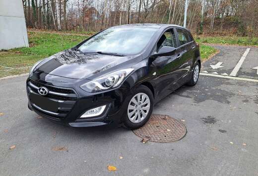 Hyundai i30 blue 1.4 Classic
