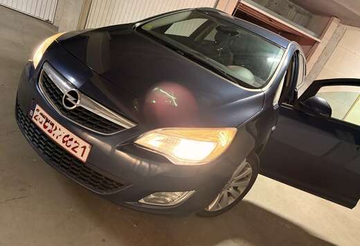 Opel Sports Tourer 1.7 CDTi ECOTEC Enjoy DPF