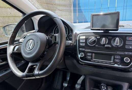 Volkswagen Up 1.0i Black up