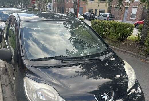 Peugeot 1.0i Urban