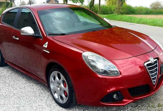 Alfa Romeo 1.7 Tbi Quadrifoglio Verde