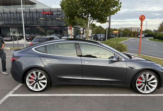 Tesla tesla model 3 performance