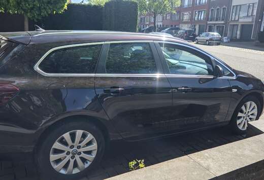 Opel Astra Sports Tourer 1.6 CDTi ecoFLEX Essentia (F ...