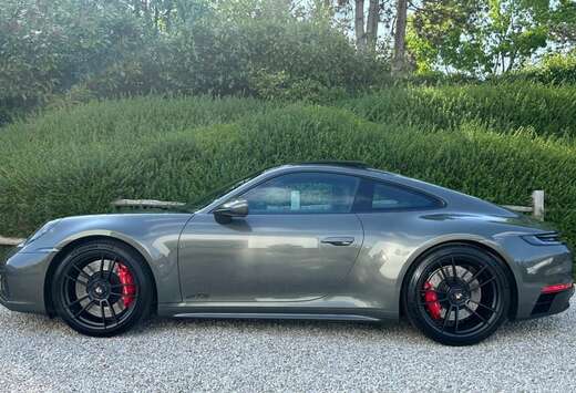 Porsche 911 Carrera 3.0 Turbo Dakar PDK