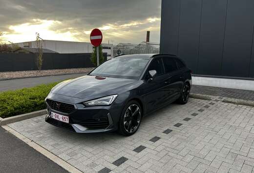 ST e-Hybrid 1.5 Business DSG (150 kW)