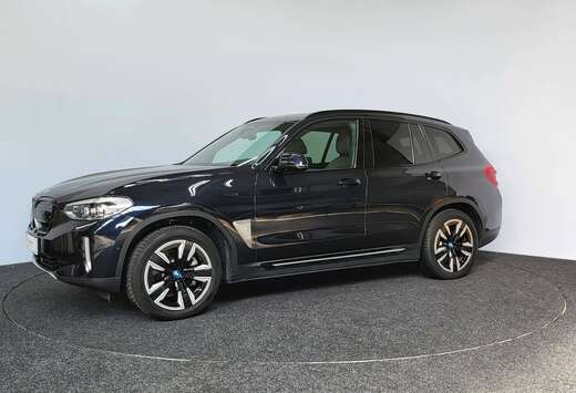 BMW 74 kWh  SoH 98%   2021  153.384 km  Pano  Led  Le ...