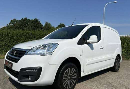 Peugeot 1.6 BENZINE*AIRCO/CC/GPS/3ZIT/CAMERA/FULL