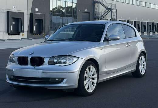 BMW 118i 143 ch Sport A