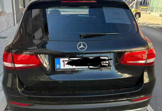 Mercedes-Benz d 4Matic 9G-TRONIC