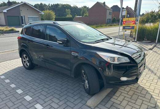 Ford Kuga 1.5 EcoBoost 2x4