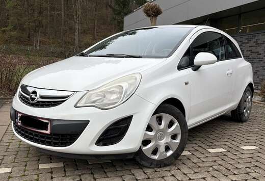 Opel 1.2i Euro 5b prête a être immatriculée en bon