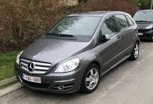 Mercedes-Benz B 180 CDI Essential