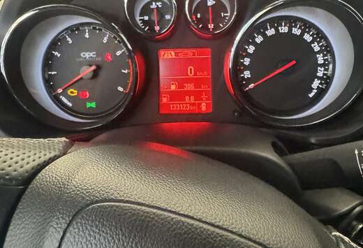 Opel 2.8 Turbo 4x4 OPC