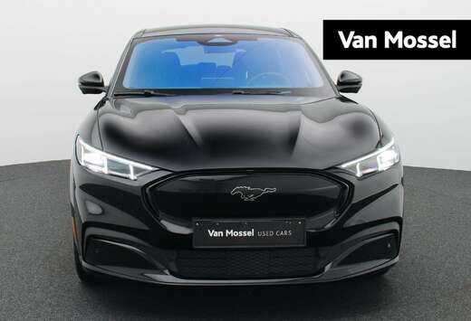 Ford AWD Premium 99kwh