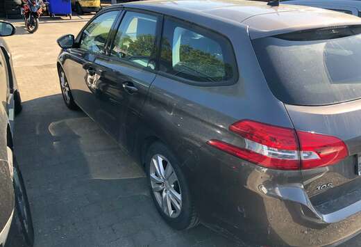 Peugeot 308 SW 1.2 PureTech Access STT