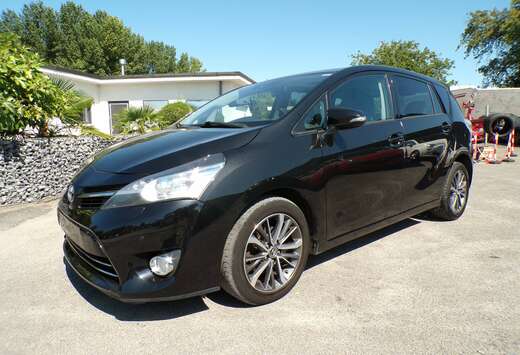 Toyota Verso 1.6 D-4D Navi/Pano Dak/Camera/Garantie