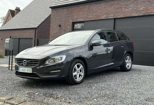 Volvo 1.6 Diesel Automaat, 83.000 Km, Navi, Bluetooth
