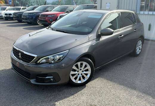 Peugeot 308 1.5 BlueHDi Style / CARPLAY / CAMERA / CL ...