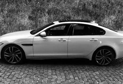 Jaguar XF S