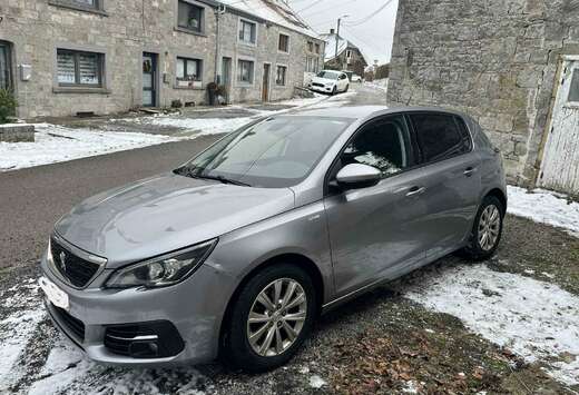 Peugeot 308 1.2 PureTech Style (EU6.3)