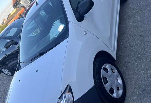 Dacia 1.2i Anniversary 2