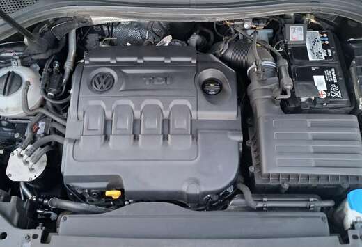 Volkswagen 2.0 TDi Sound BMT