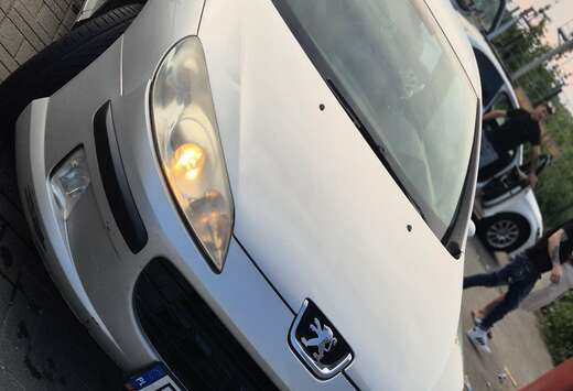 Peugeot 115 Esplanade