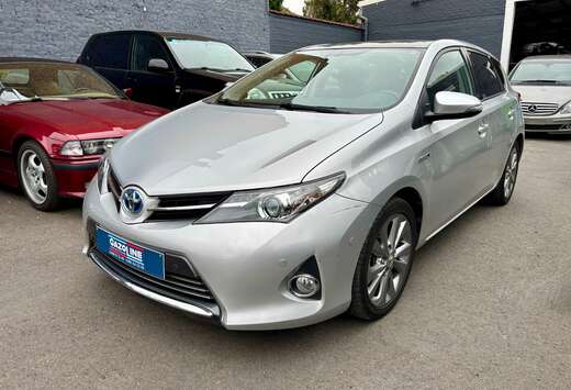 Toyota Auris HEV 1.8i HSD CVT Belgian car + Car-pass