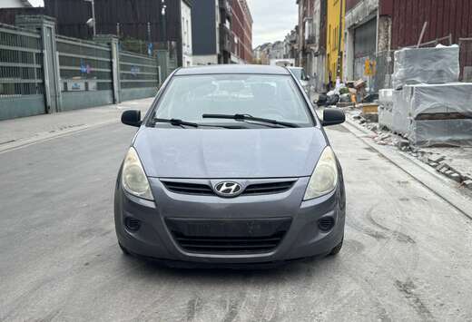 Hyundai 1.4 CRDi EURO5 270.000KM NO AIRCO