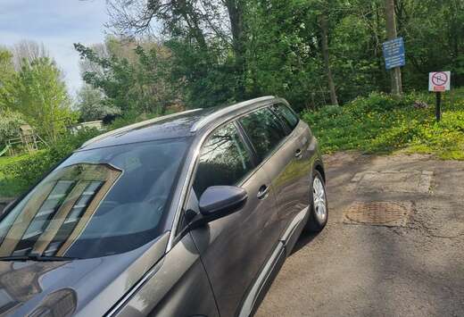 Peugeot 1.2 PureTech Allure