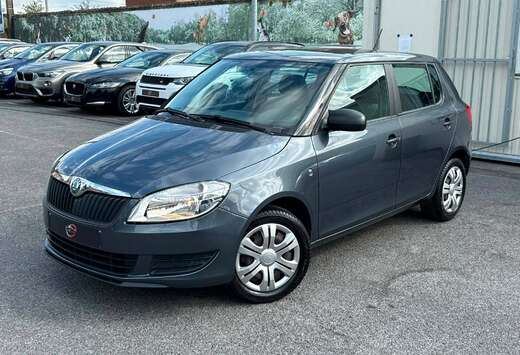 Skoda Fabia 1.2i / 1ERE MAIN / LEZ OK / ROULE PARFAIT ...