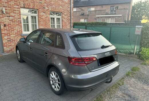 Audi Sportback 1.6 TDi Ambition S tronic