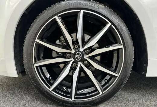 Toyota 1.8 Hybrid Touring Sports GR Sport