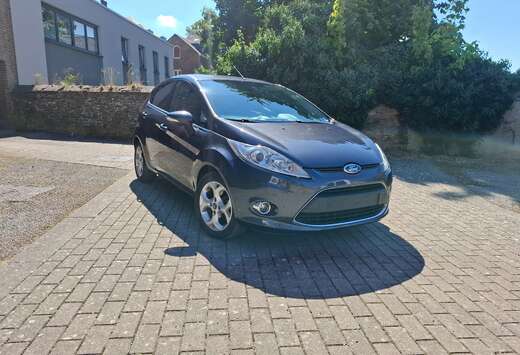 Ford PRTE  IMMATRICULÉ AVEC 1AN DE GARANTIE