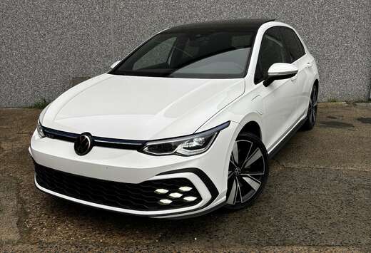 Volkswagen GOLF 8 GTE / hybrid/ Pano/ IQ light/ Camer ...