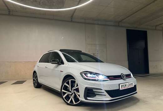 Volkswagen 7.5 PERFORMANCE/PANO/CAMERA/ACC/ZETELVRWRM ...