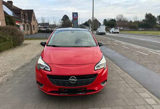 Opel Corsa 1.2i Black Edition