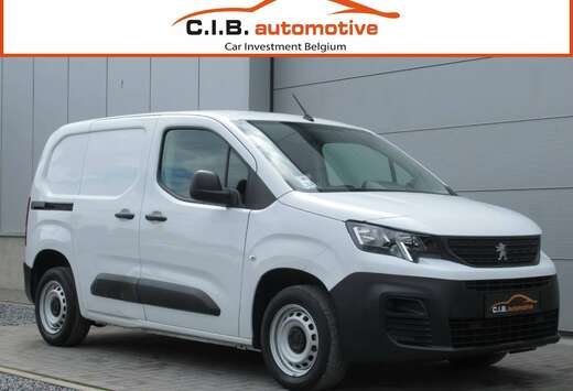 Peugeot 1.5 HDi / € 10.990 netto / Airco / PDC / .. ...