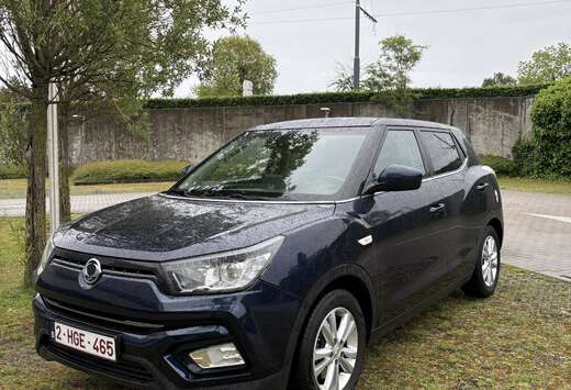 SsangYong e-XGi 160 2WD Sapphire
