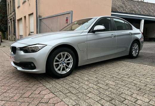 BMW 330eA Plug-In Hybrid 12 mois de garantie