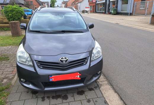 Toyota Corolla Verso 2.0 D-4D