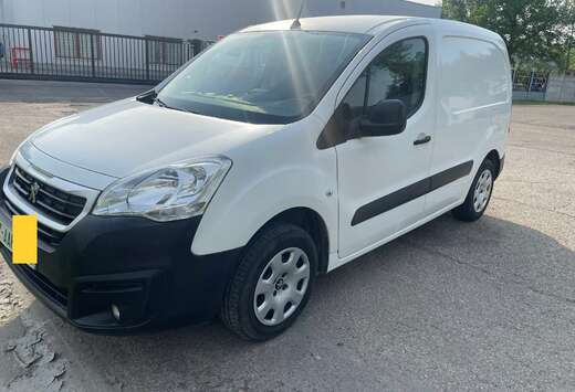 Peugeot 1.6 VTI 98 PREMIUM PACK 3ZIT NAVI