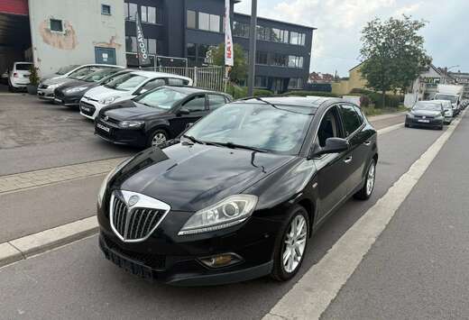 Lancia Delta 1.4 Turbojet Oro**12M GARANTIE**