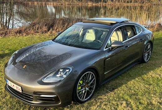 Porsche 4 E-Hybrid