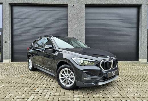 BMW xDrive25e - Harman Kardon-HUD-Keyless-Camera-LED