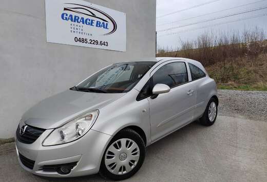 Opel Corsa 1.0i Essentia