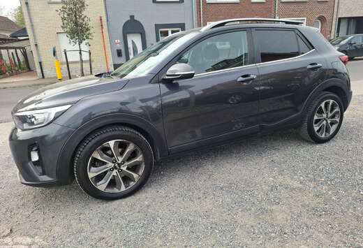 Kia Stonic 1.4i Fusion ISG