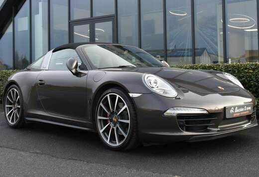Porsche 911 Carrera 4S TARGA PDK
