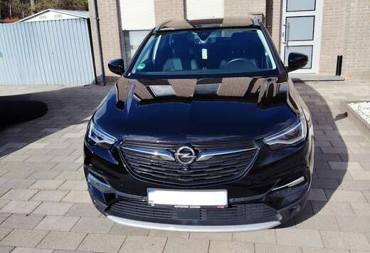 Opel PHEV 1.6 Turbo 4WD Ultimate S&S