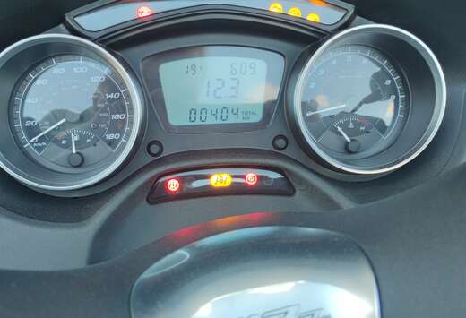Piaggio hpe